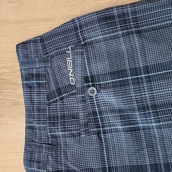 O'Neill Shorts - Picture 3 of 8
